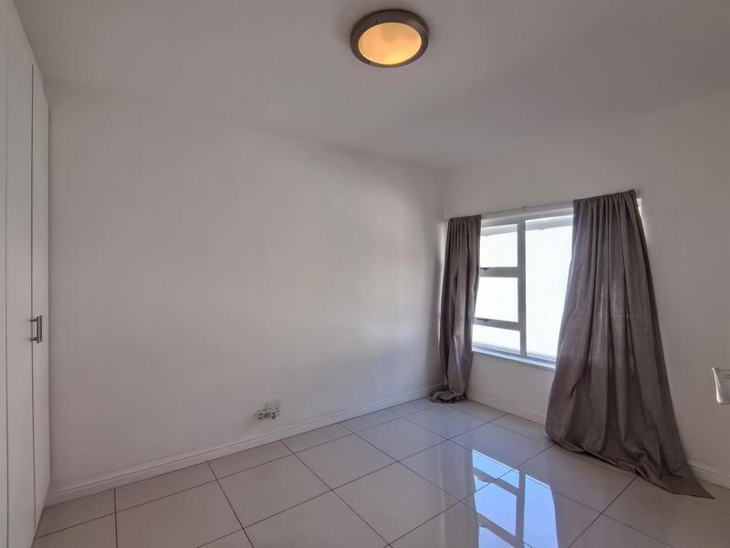 To Let 1 Bedroom Property for Rent in Gardens Western Cape